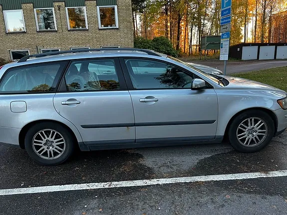 Volvo V50