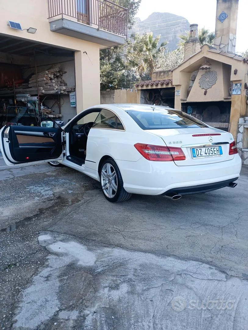 Mercedes-Benz E 2009 photo 4