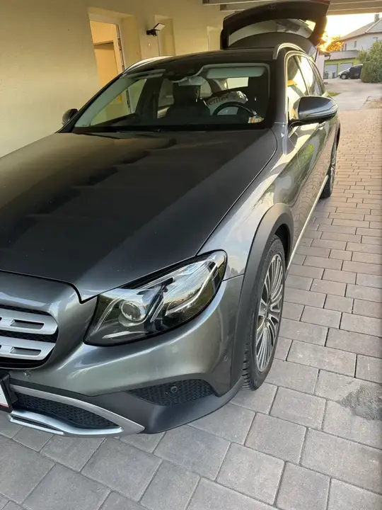 Mercedes-Benz E-Class 2018 photo 3