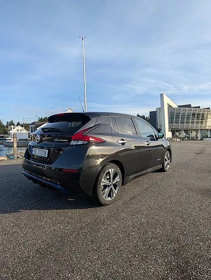 Nissan Leaf 2020 photo 3