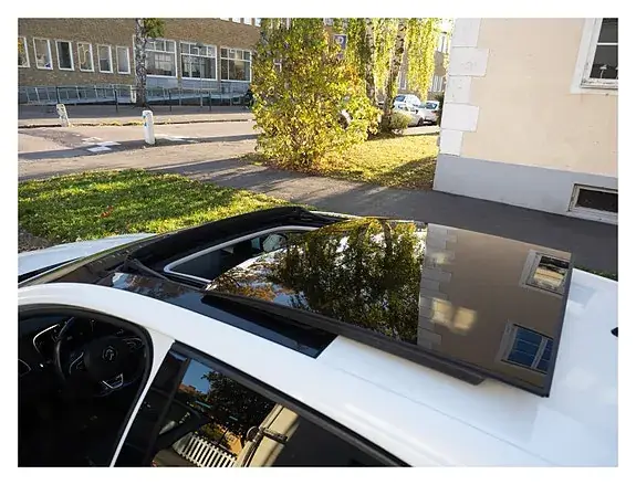 Renault Megane Iv 2019 photo 2