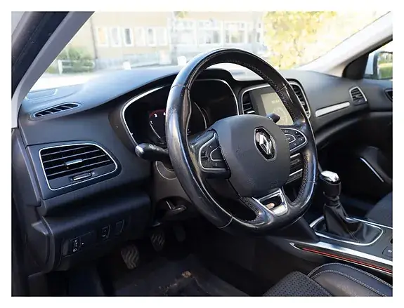 Renault Megane Iv 2019 photo 5