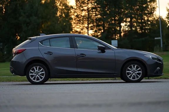 Mazda 3 2015 photo 5