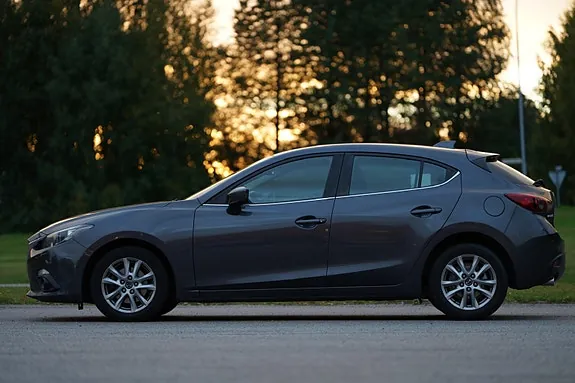 Mazda 3 2015 photo 4