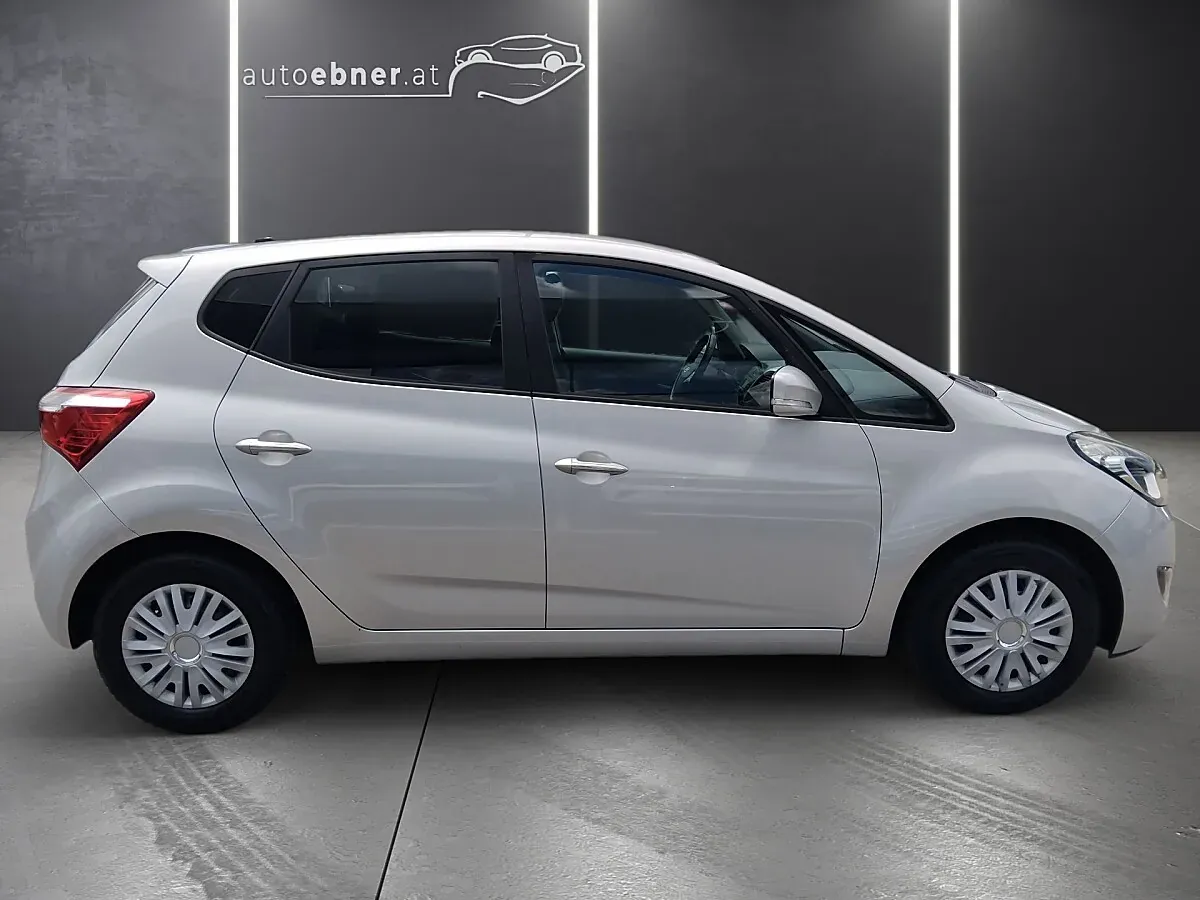 Hyundai Ix20 2016 photo 3