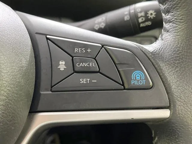 Nissan Sorento 2017 photo 5