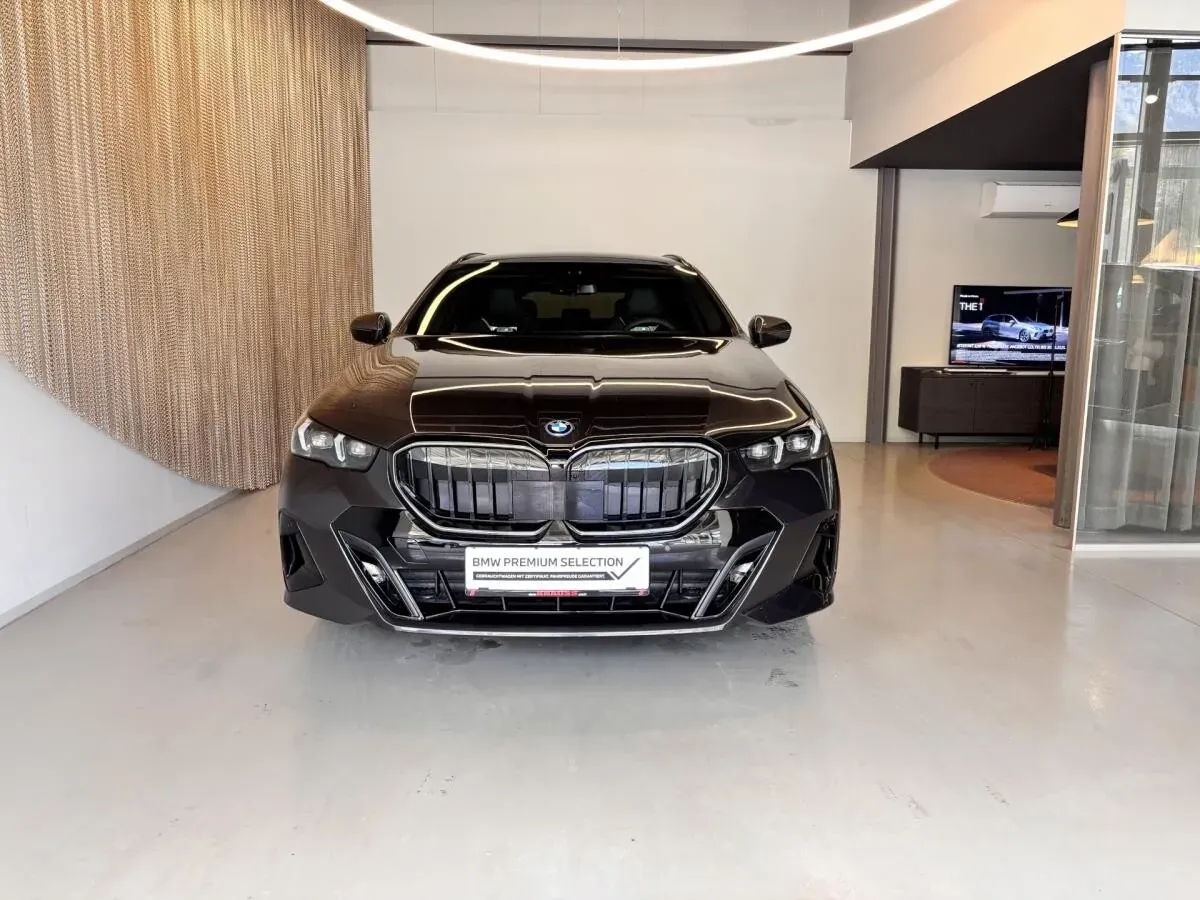 BMW 5 Series 2026 photo 2