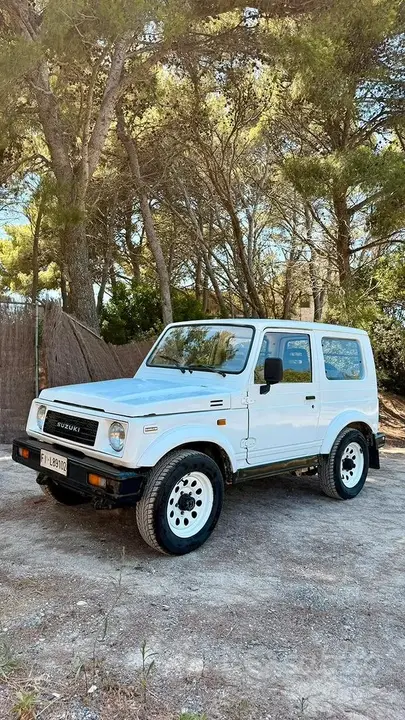Suzuki Sj410