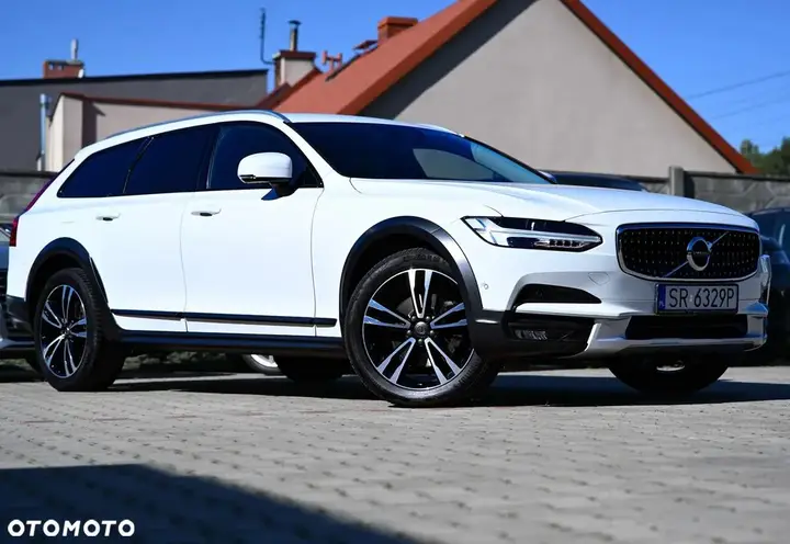 Volvo V90 Cross Country 2018 photo 2