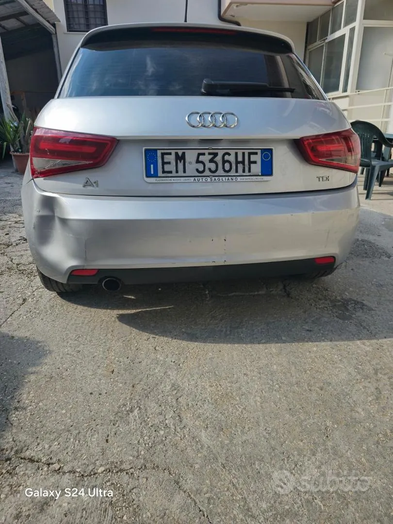 Audi A1 2012 photo 2