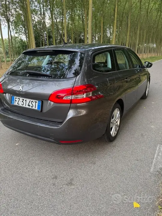 Peugeot 308 2019 photo 4