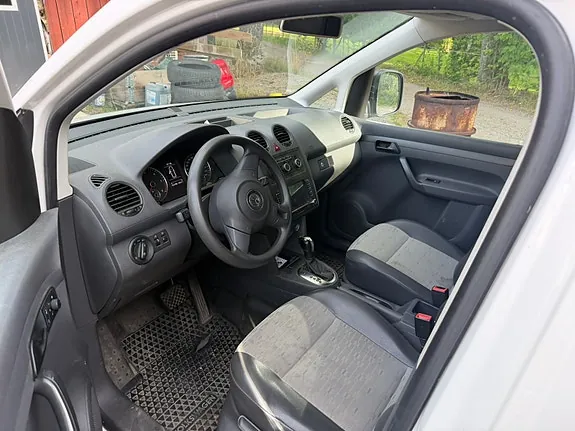 Volkswagen Caddy Maxi 2011 photo 5