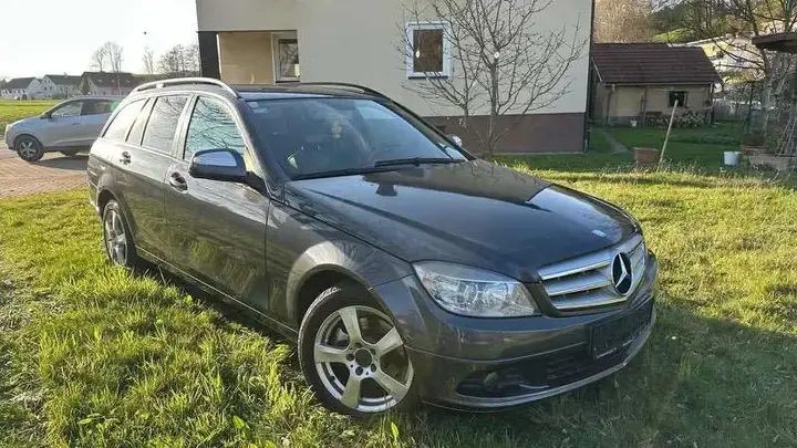 Mercedes-Benz C-Class 2008 photo 2