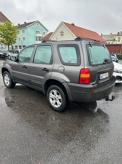 Ford Maverick 2005 photo 3