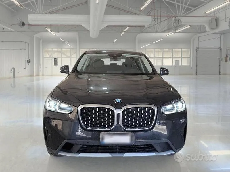 BMW X4 2024 photo 2
