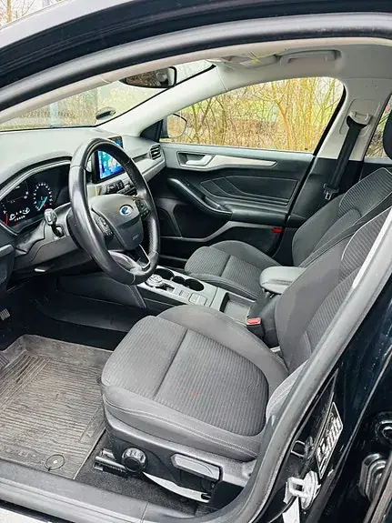 Ford Focus 2019 photo 3