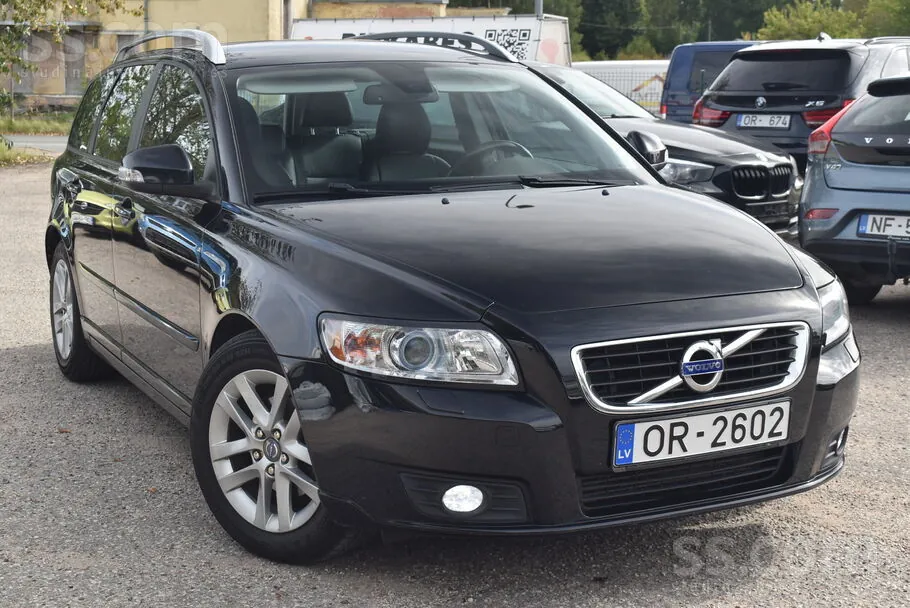 Volvo V50 2012 photo 4