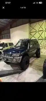 Nissan Patrol 1998 photo 2