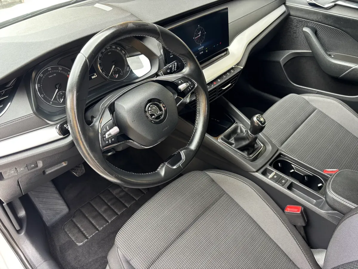 Skoda Octavia 2022 photo 3