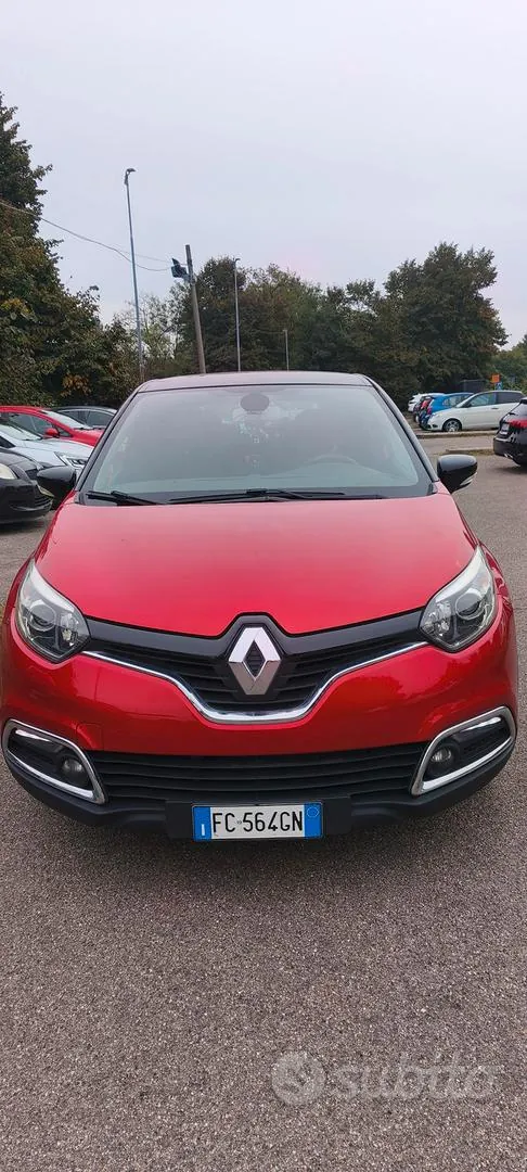 Renault Captur 2016 photo 2