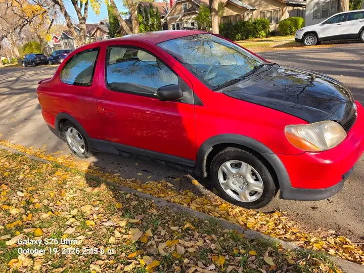 Toyota Echo 2000 photo 5