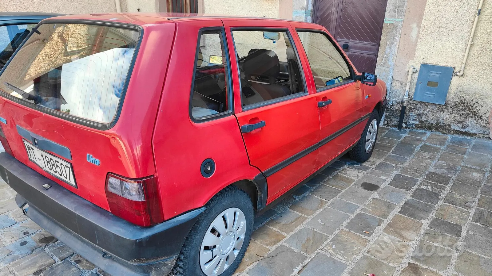Fiat Uno 1993 photo 2