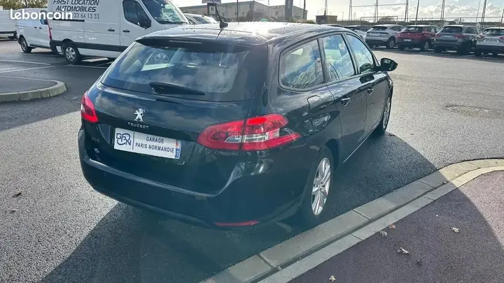 Peugeot 308 2020 photo 5