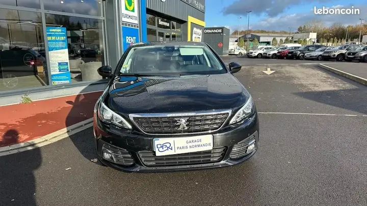 Peugeot 308 2020 photo 2
