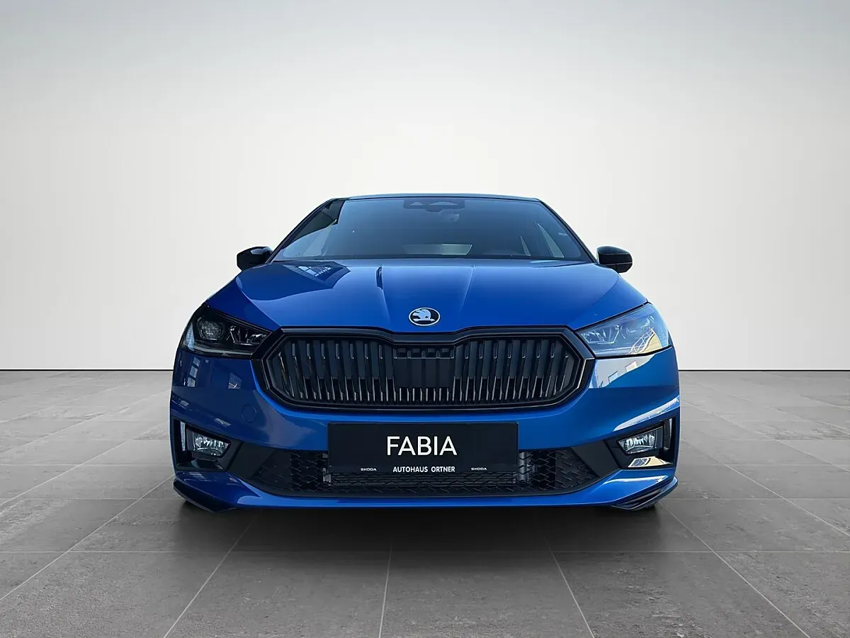 Skoda Fabia 2026 photo 2