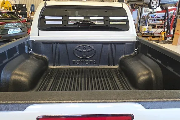 Toyota Hilux 2024 photo 5