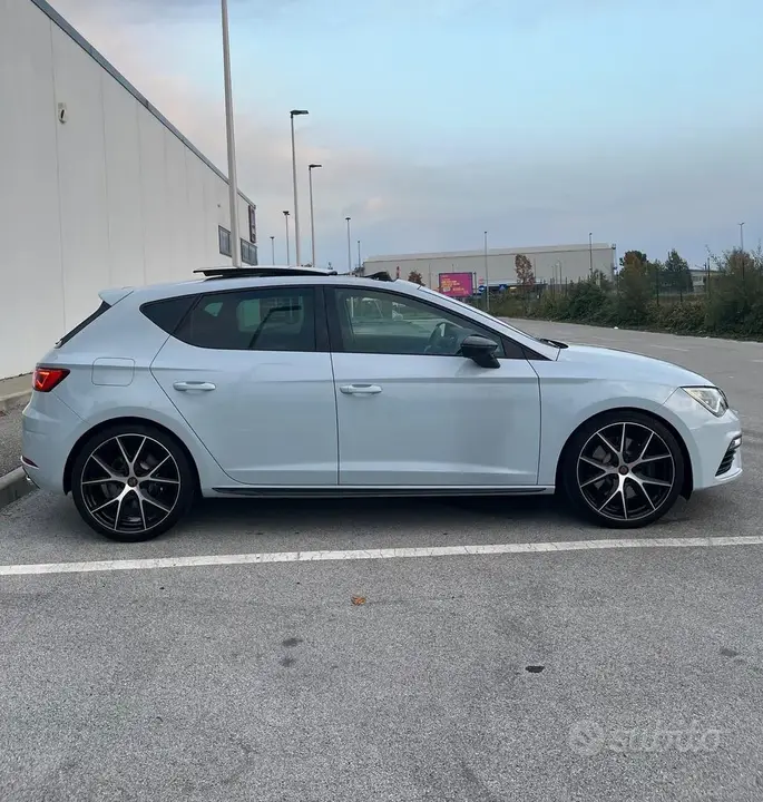 Seat Leon 2020 photo 4