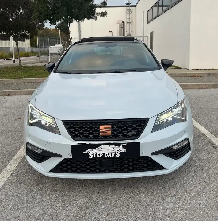 Seat Leon 2020 photo 2