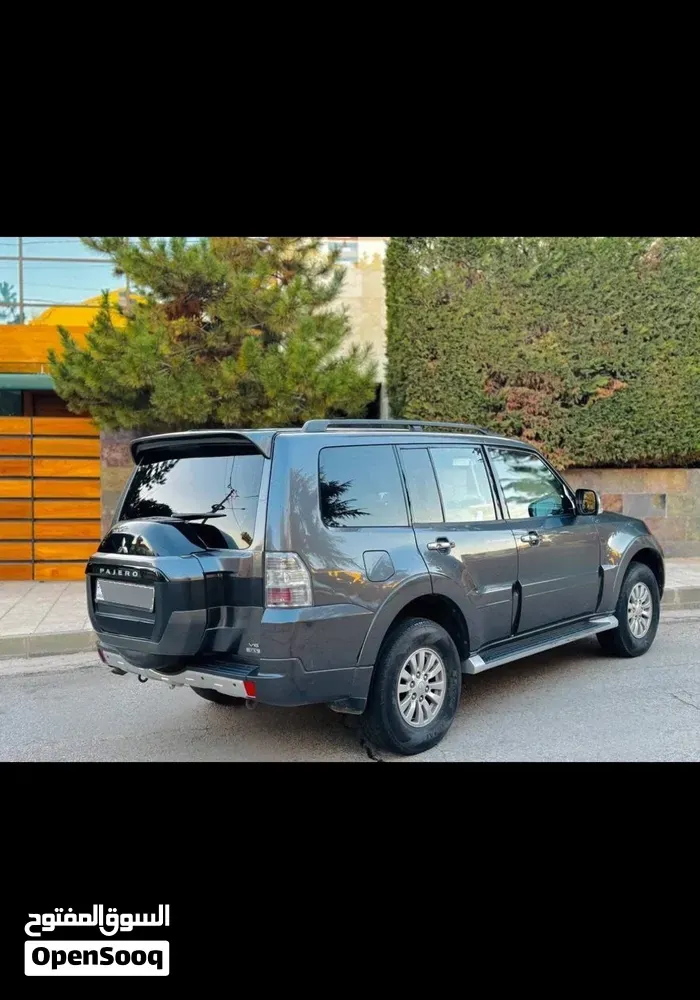 Mitsubishi Pajero 2015 photo 2