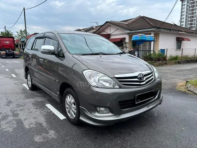 Toyota Innova