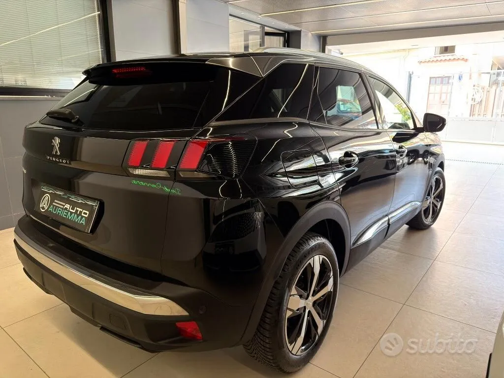 Peugeot 3008 2023 photo 4
