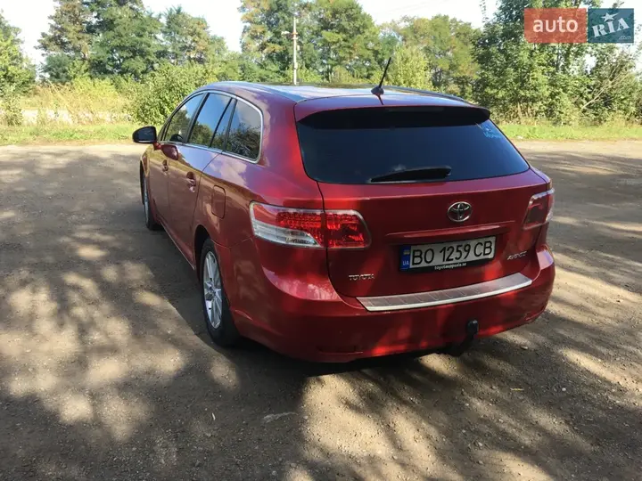 Toyota Avensis 2010 photo 3
