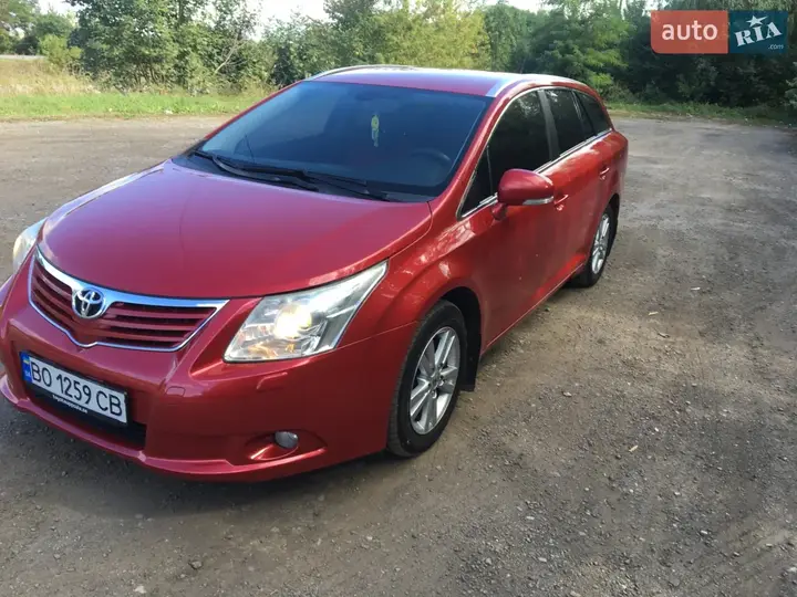 Toyota Avensis 2010 photo 2