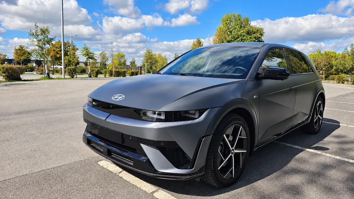 Hyundai Ioniq 5 2025 photo 2