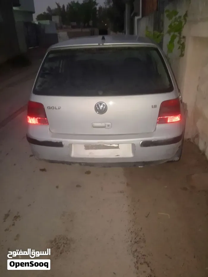 Volkswagen Golf Gti 2000 photo 2