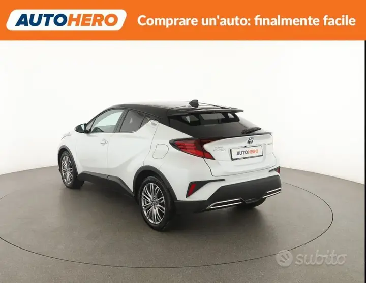 Toyota C-Hr 2022 photo 4