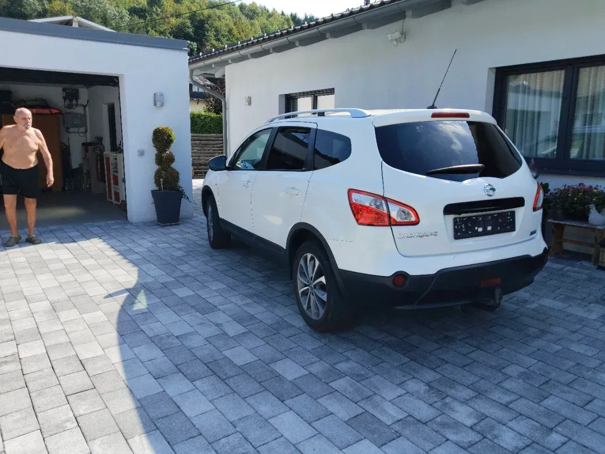 Nissan Qashqai 2015 photo 3