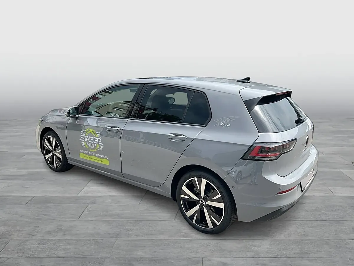 Volkswagen Golf 2026 photo 3