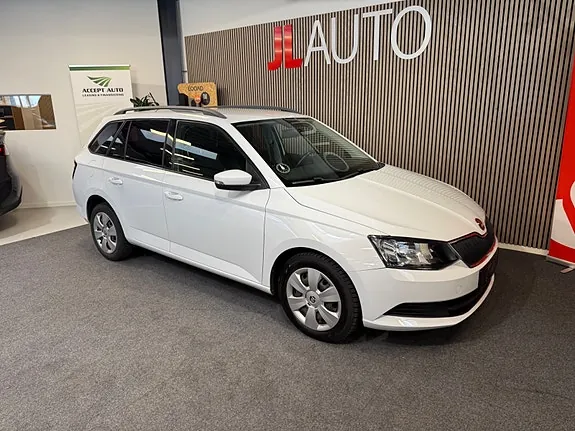 Skoda Fabia 2016 photo 3