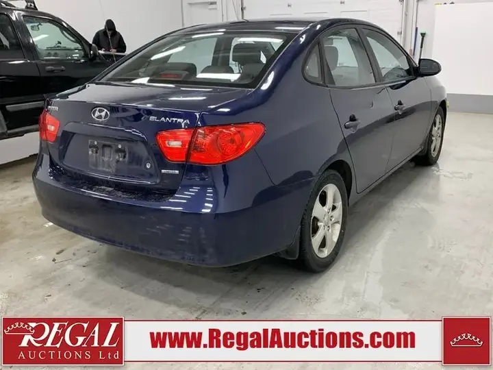 Hyundai Elantra 2009 photo 3