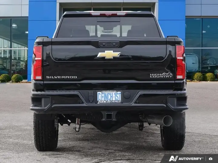 Chevrolet Silverado 2026 photo 5
