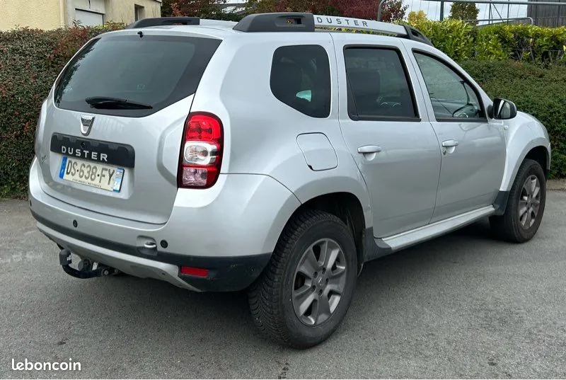 Dacia Duster 2015 photo 3