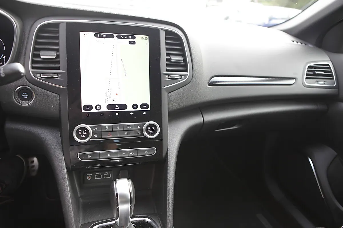 Renault Megane 2023 photo 3