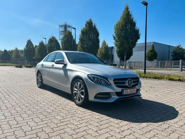Mercedes-Benz C180