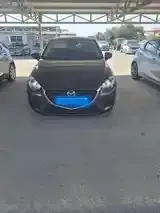 Mazda 2 2017 photo 2