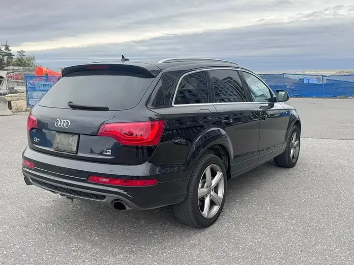 Audi Q7 2013 photo 3